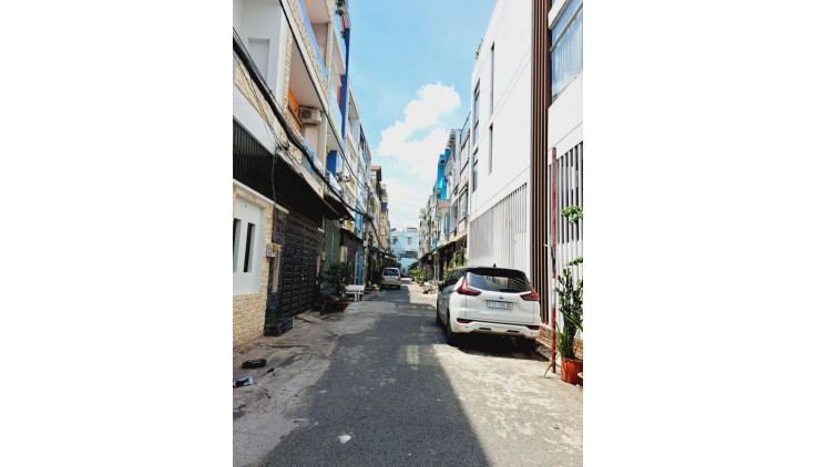 NHÀ ĐẸP.KHU AN NINH - 53M2 - 4 TẦNG - NHỈNH 5 TỶ - MÃ LÒ BÌNH TÂN